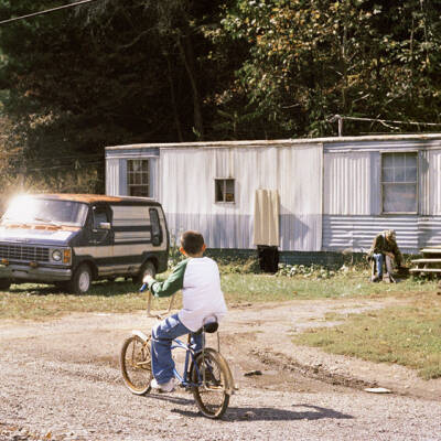 写真集 Hillbilly Heroin,Honey Hannah Modigh Hannah Modigh - Hillbilly Heroin, Honey | Photobook Junkies