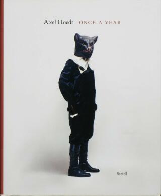 Axel Hoedt: Dusk - Bookshop Anzenberger Gallery