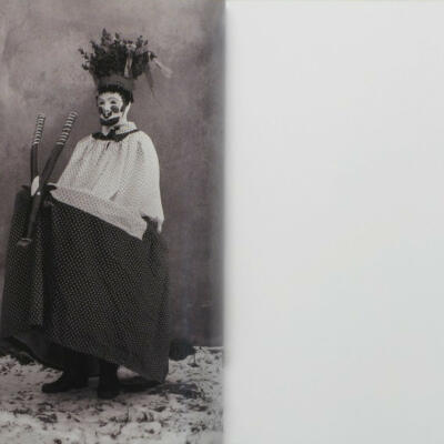 Axel Hoedt: Dusk - Bookshop Anzenberger Gallery