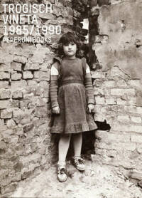 Axel Hoedt: Dusk - Bookshop Anzenberger Gallery